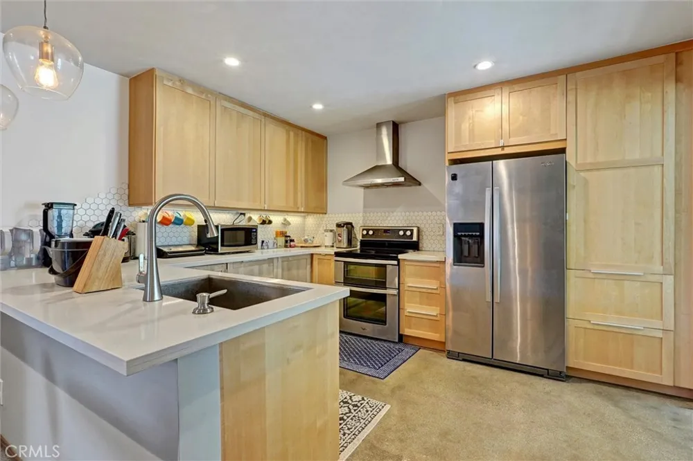 59 Cresta Verde Rolling Hills Estates, CA 90274