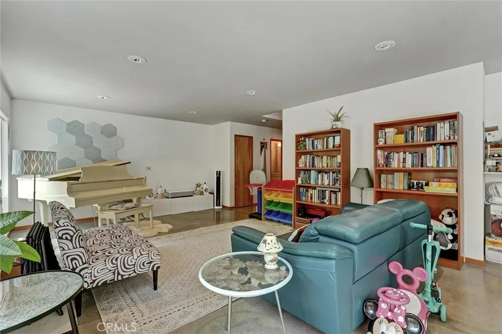 59 Cresta Verde Rolling Hills Estates, CA 90274