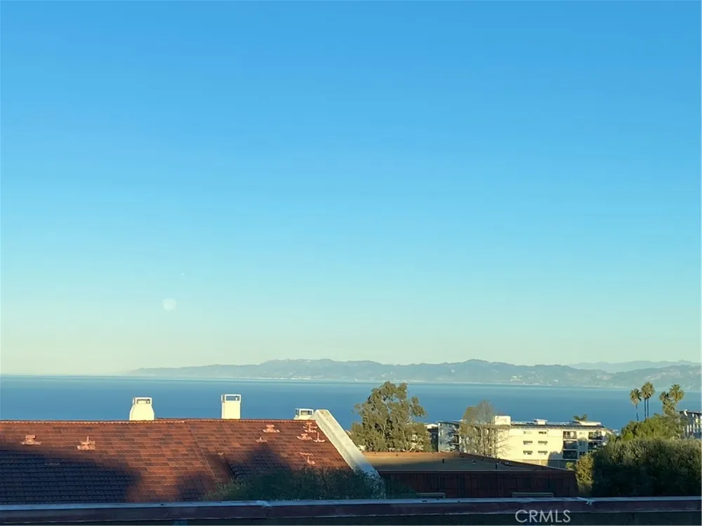 59 Cresta Verde Rolling Hills Estates, CA 90274