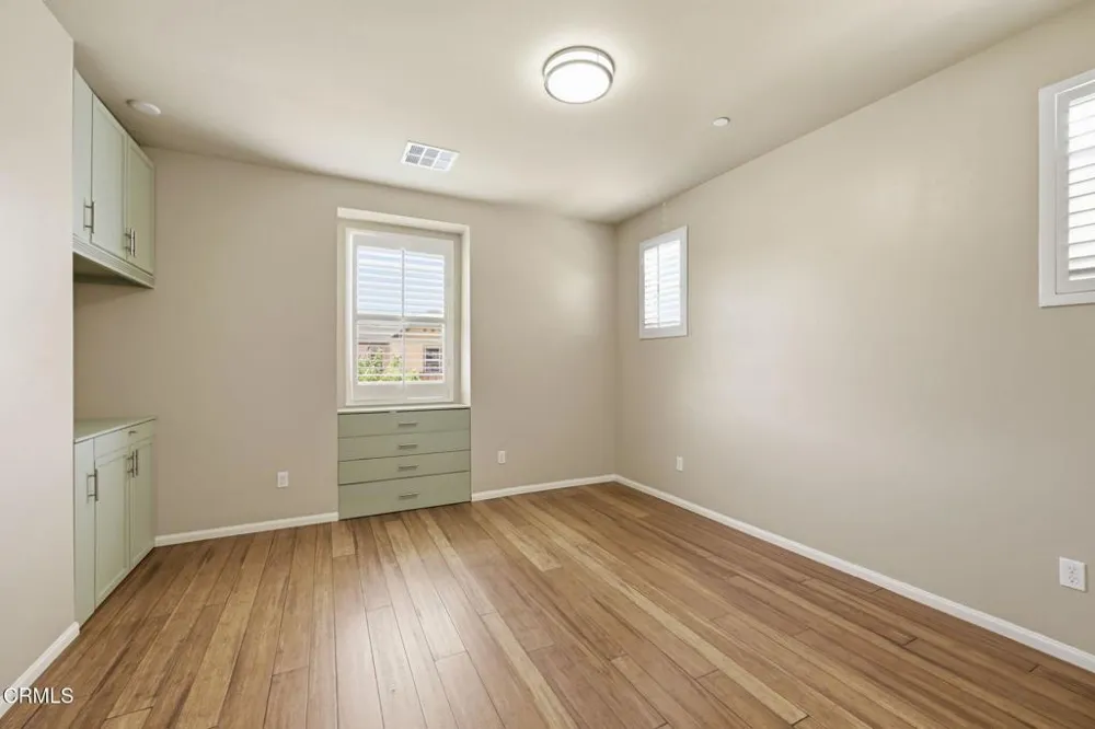 1790 Daffodil Avenue Ventura, CA 93004