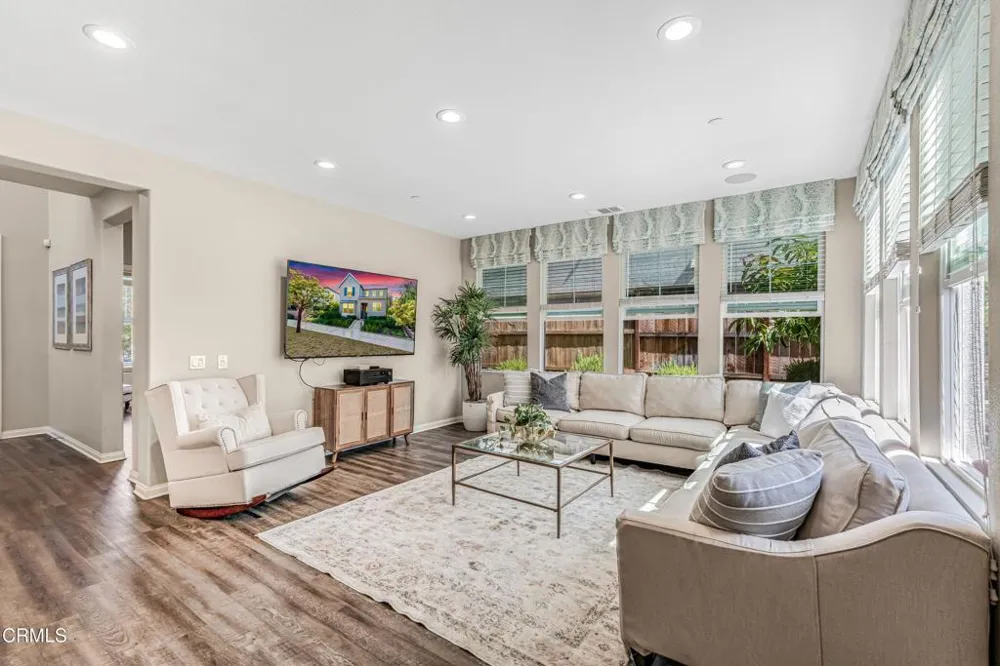 2682 Cameron Street Ventura, CA 93001