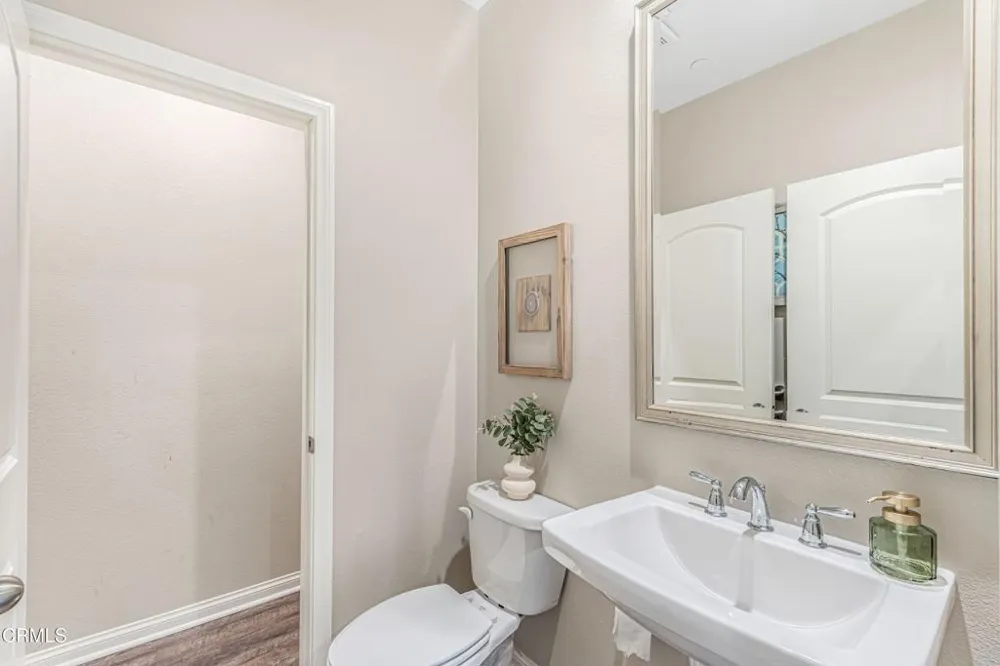 2682 Cameron Street Ventura, CA 93001