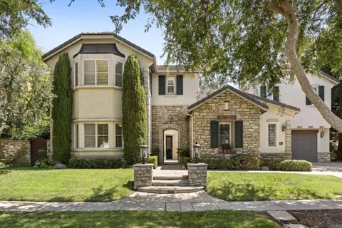 647 Lynwood