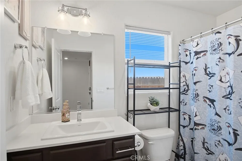 670 Elizabeth Court Merced, CA 95341