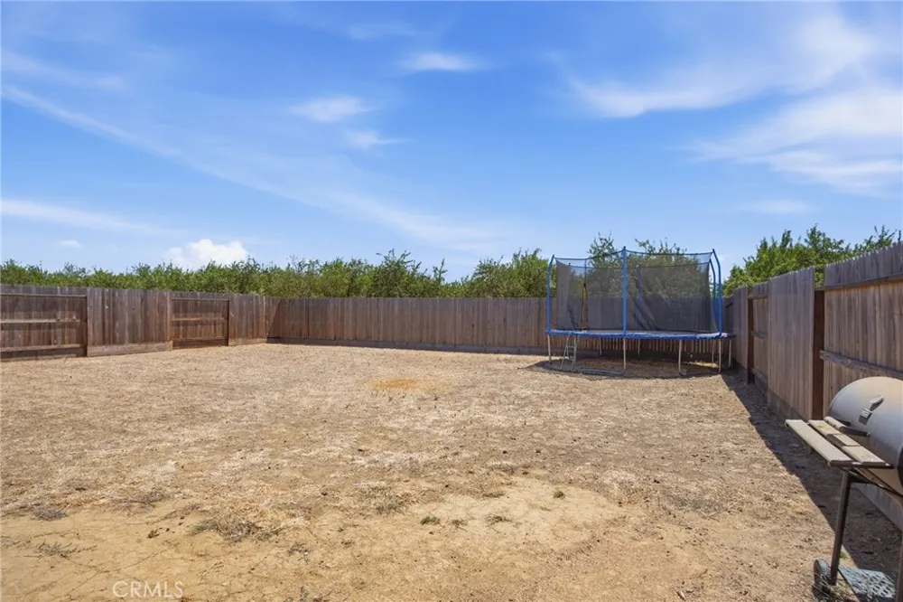 670 Elizabeth Court Merced, CA 95341