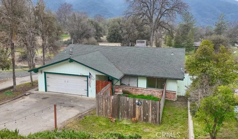 40632 Goldside Oakhurst, CA 93644