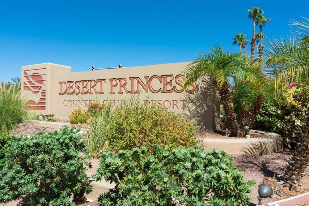 67627 Cielo Court Cathedral City, CA 92234