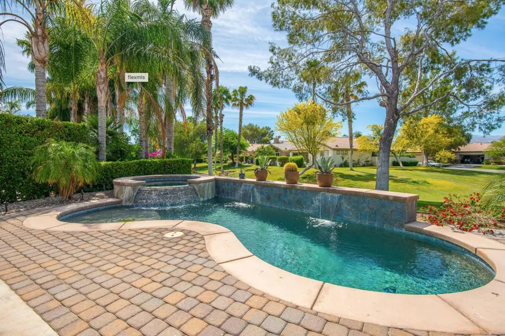 67627 Cielo Court Cathedral City, CA 92234