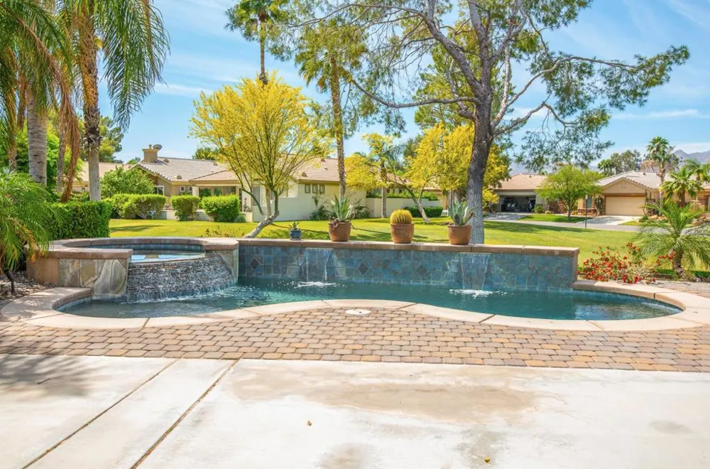 67627 Cielo Court Cathedral City, CA 92234