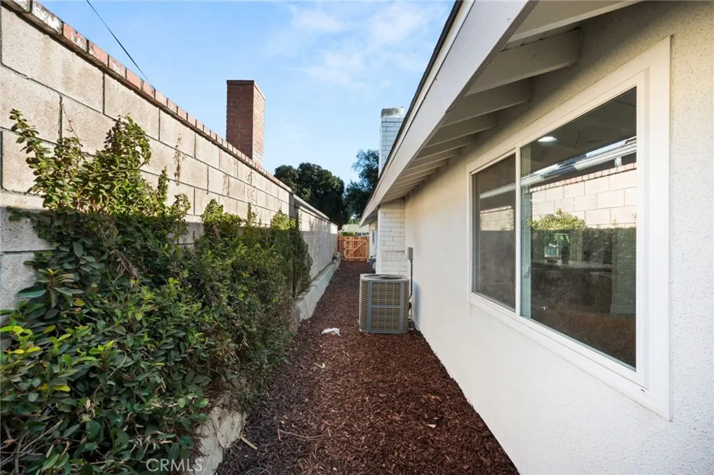 919 Majella Avenue La Verne, CA 91750