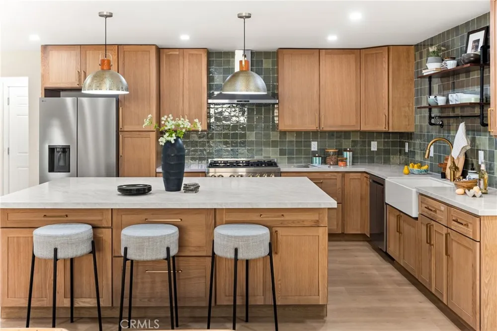 919 Majella Avenue La Verne, CA 91750
