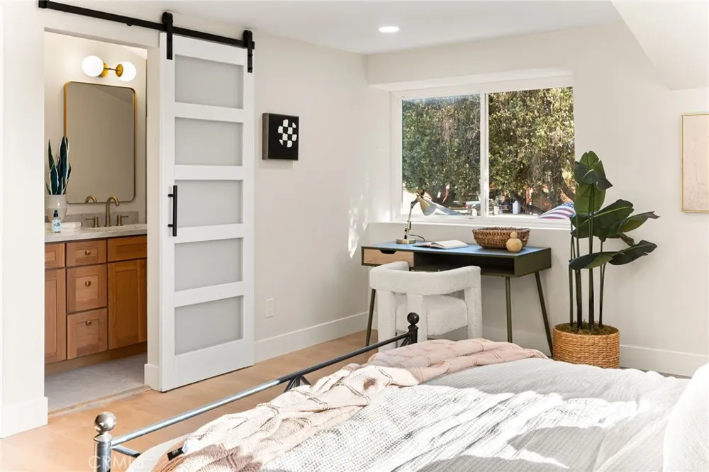 919 Majella Avenue La Verne, CA 91750