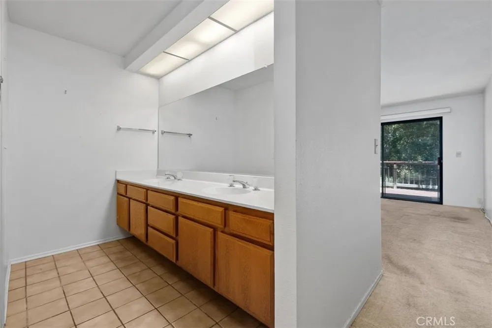 4218 Los Padres Drive Fallbrook, CA 92028