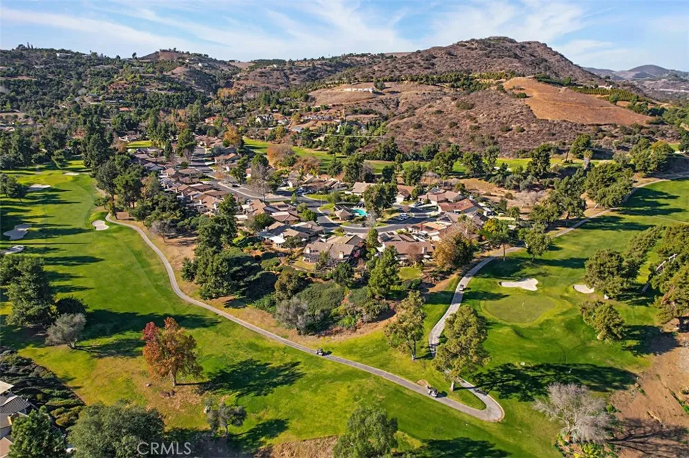 4218 Los Padres Drive Fallbrook, CA 92028