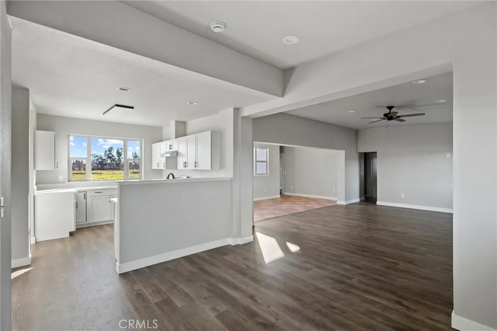 25245 2nd Avenue Los Molinos, CA 96055