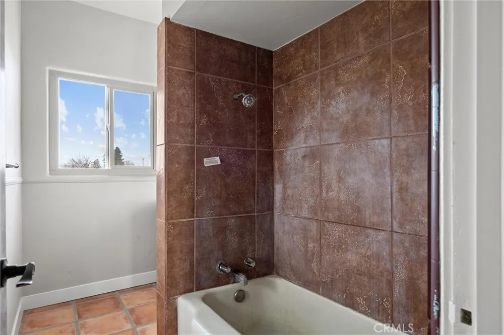 25245 2nd Avenue Los Molinos, CA 96055