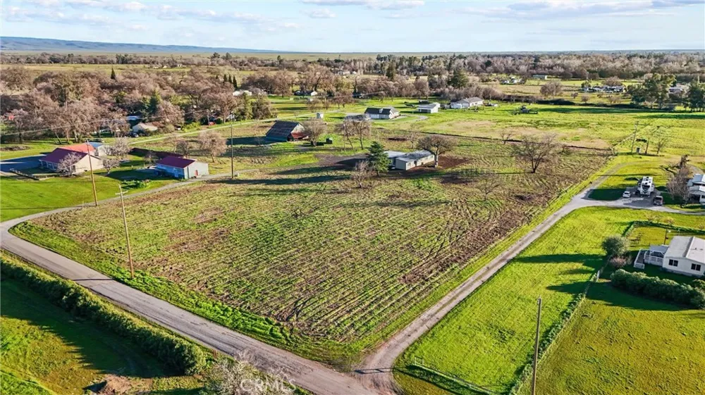 25245 2nd Avenue Los Molinos, CA 96055