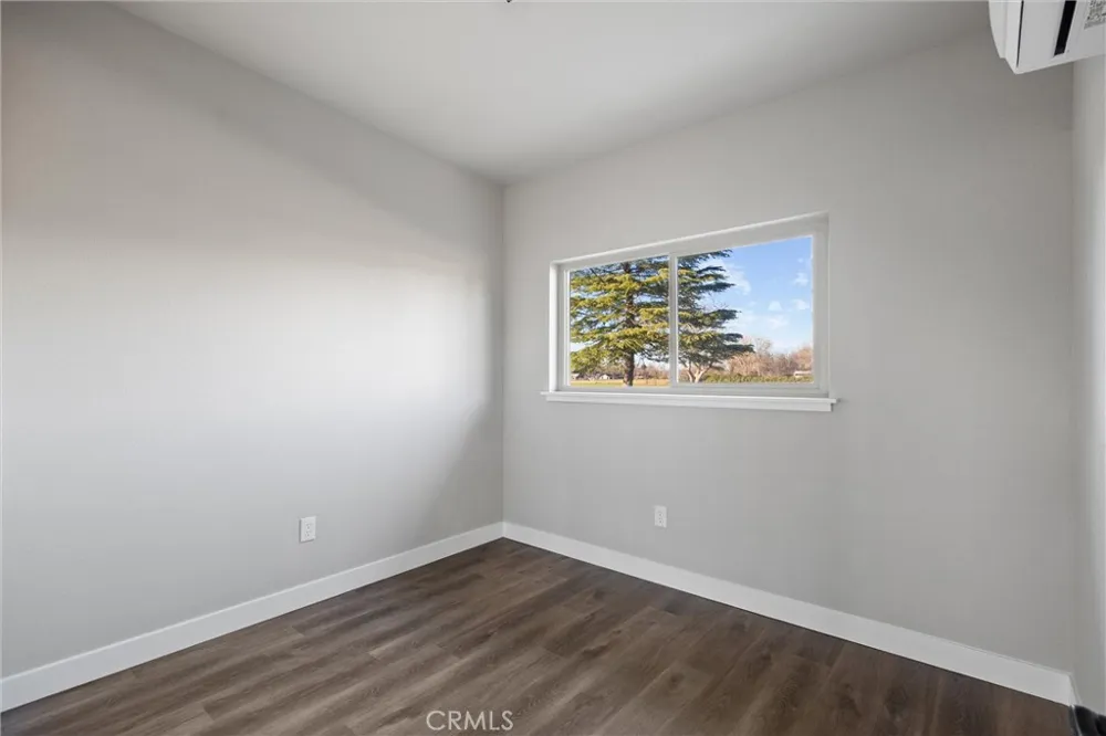 25245 2nd Avenue Los Molinos, CA 96055