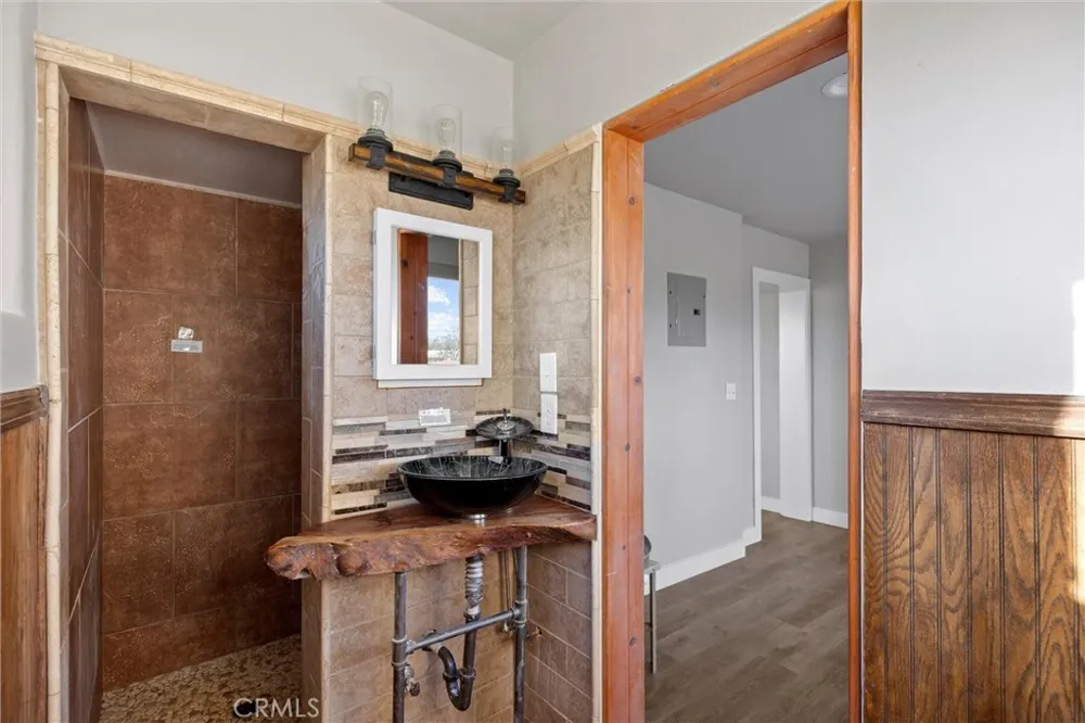 25245 2nd Avenue Los Molinos, CA 96055