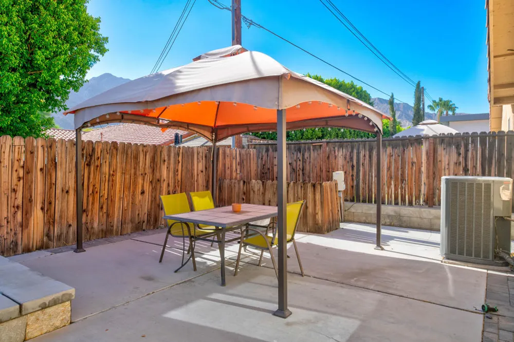 52580 Avenida Navarro La Quinta, CA 92253