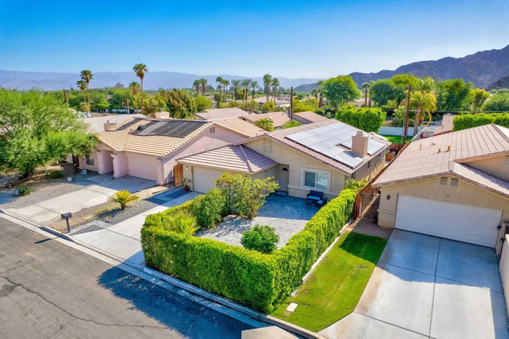 52580 Avenida Navarro La Quinta, CA 92253