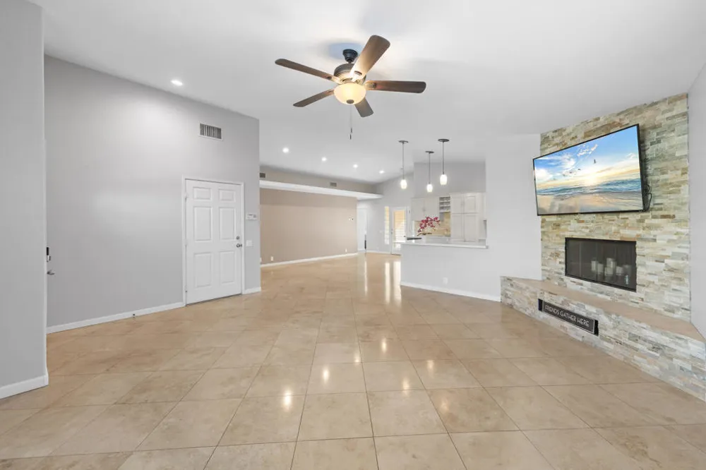 52580 Avenida Navarro La Quinta, CA 92253