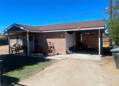 588 S Rosario Ave