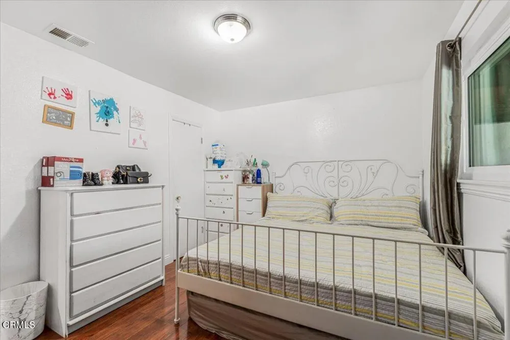 1844 Macarthur Place Oxnard, CA 93033