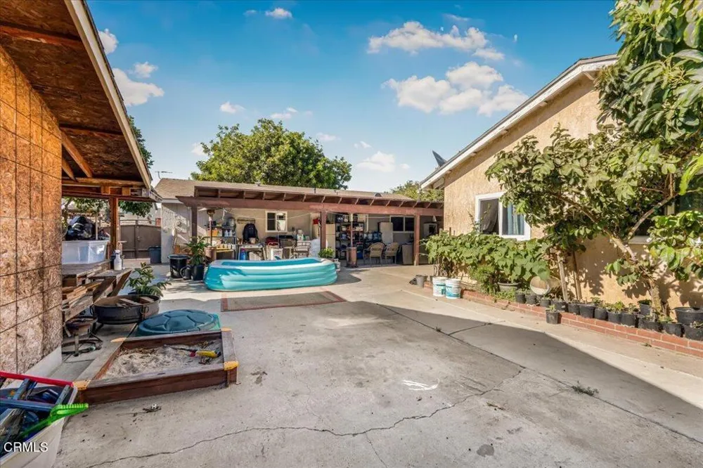 1844 Macarthur Place Oxnard, CA 93033