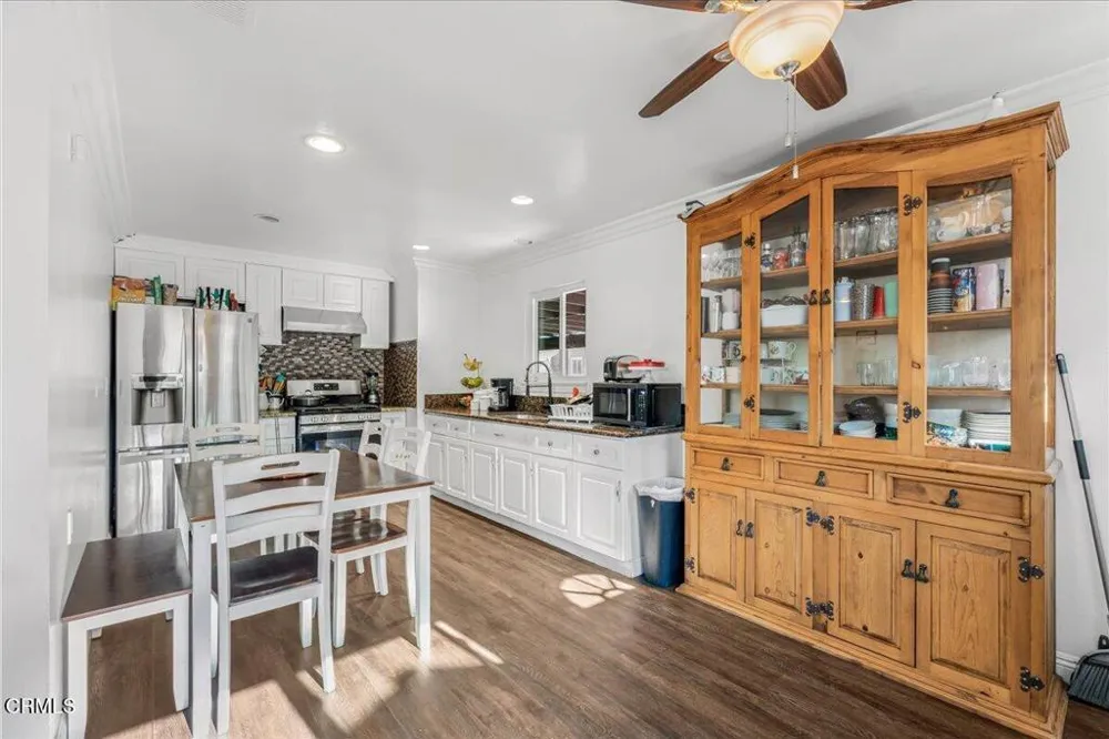 1844 Macarthur Place Oxnard, CA 93033