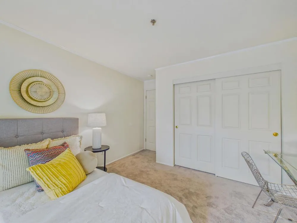 1271 Poplar Avenue #209 Sunnyvale, CA 94086