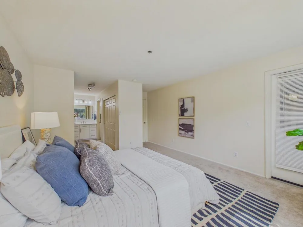 1271 Poplar Avenue #209 Sunnyvale, CA 94086