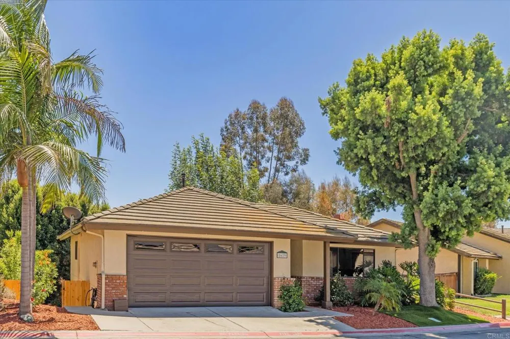 1679 Madrone Glen Escondido, CA 92027