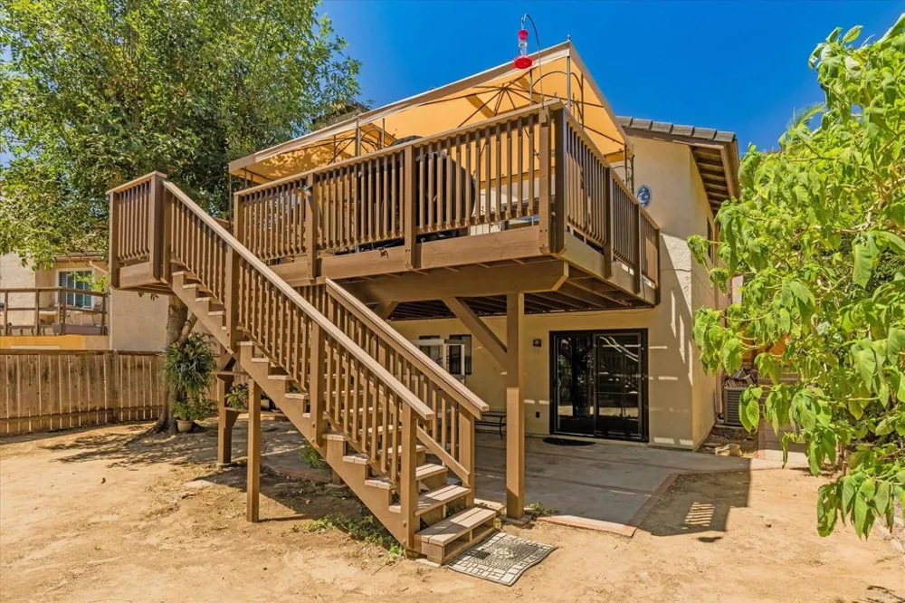 1679 Madrone Glen Escondido, CA 92027