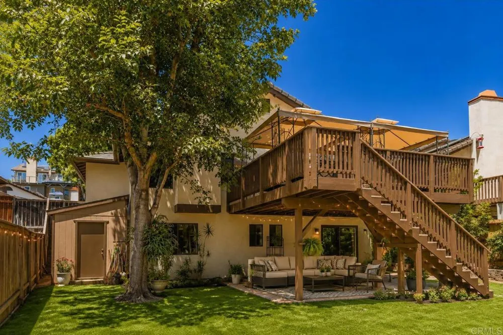 1679 Madrone Glen Escondido, CA 92027