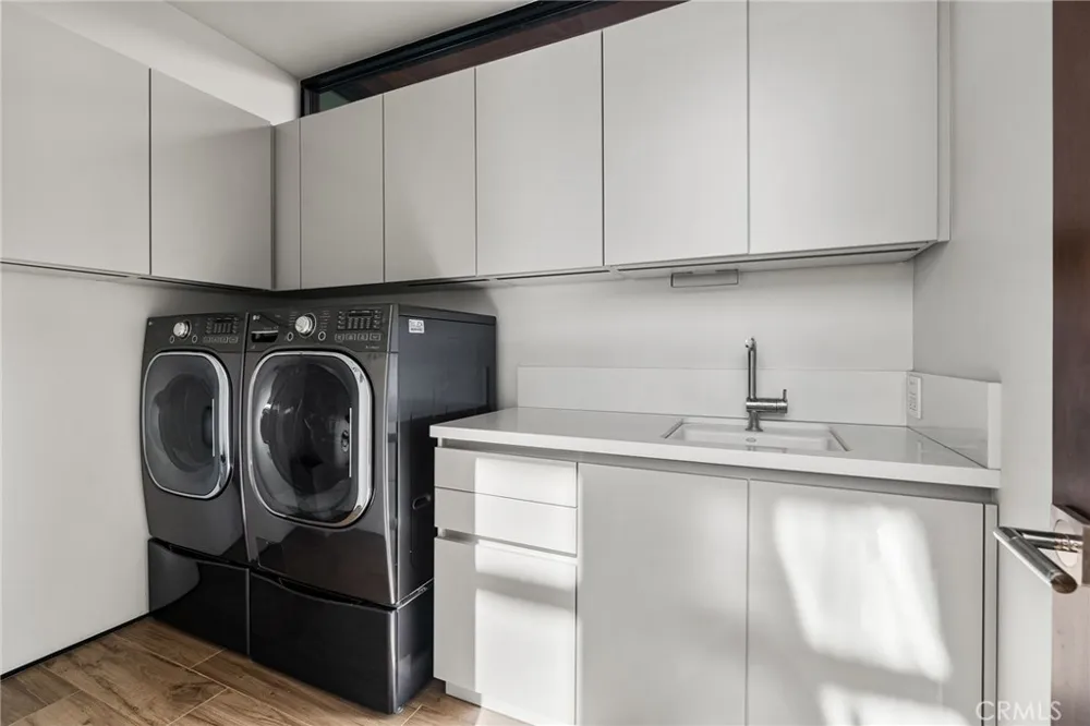 6517 Colgate Avenue Los Angeles, CA 90048