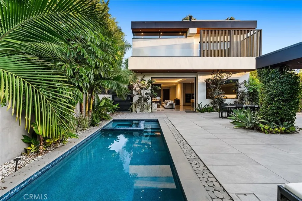 6517 Colgate Avenue Los Angeles, CA 90048