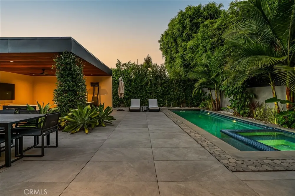 6517 Colgate Avenue Los Angeles, CA 90048
