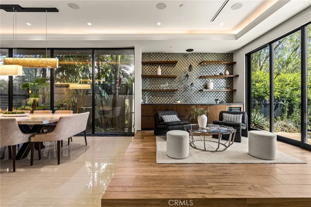 6517 Colgate Avenue Los Angeles, CA 90048