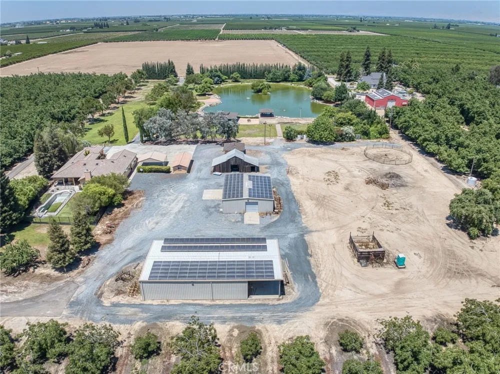 13715 E Nebraska Kingsburg, CA 93631