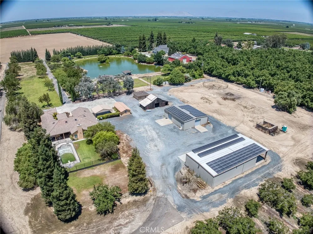 13715 E Nebraska Kingsburg, CA 93631