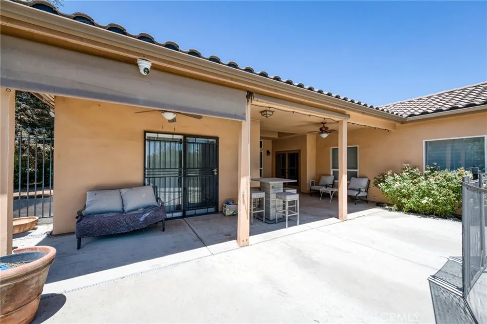 13715 E Nebraska Kingsburg, CA 93631