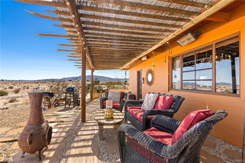 5188 Godwin 29 Palms, CA 92277