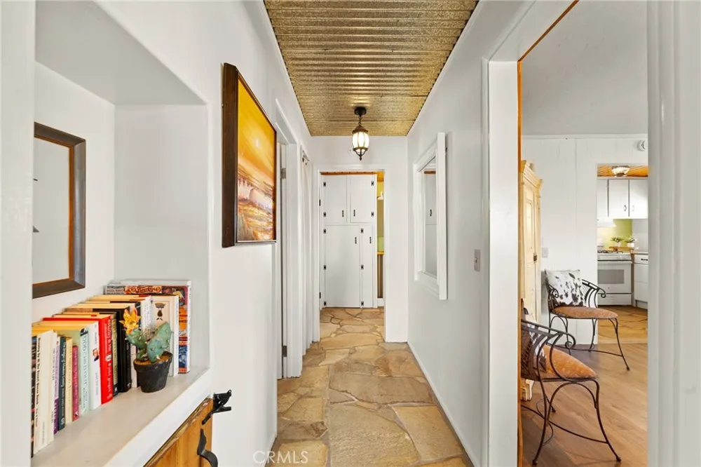 5188 Godwin 29 Palms, CA 92277