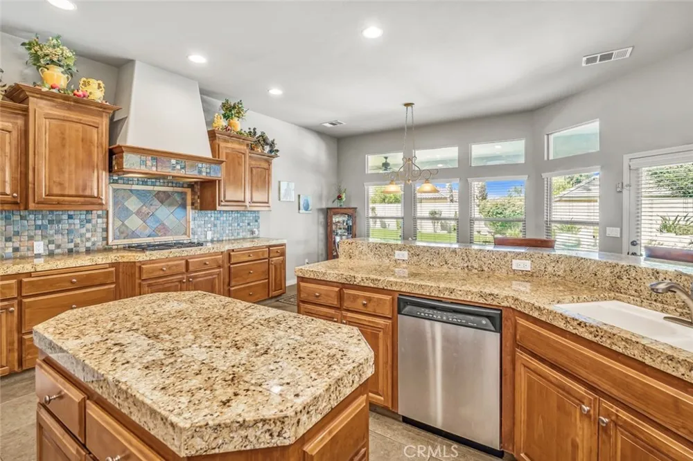 1909 Ordsall Bakersfield, CA 93311