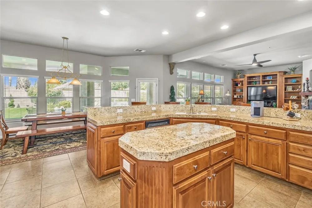 1909 Ordsall Bakersfield, CA 93311