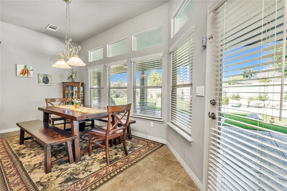 1909 Ordsall Bakersfield, CA 93311