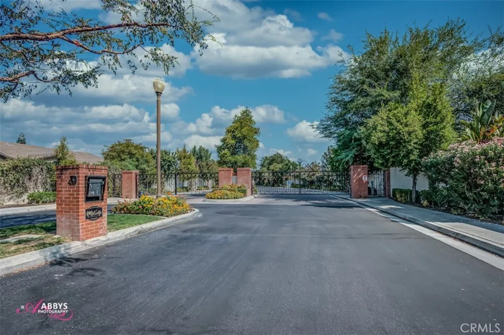 1909 Ordsall Bakersfield, CA 93311