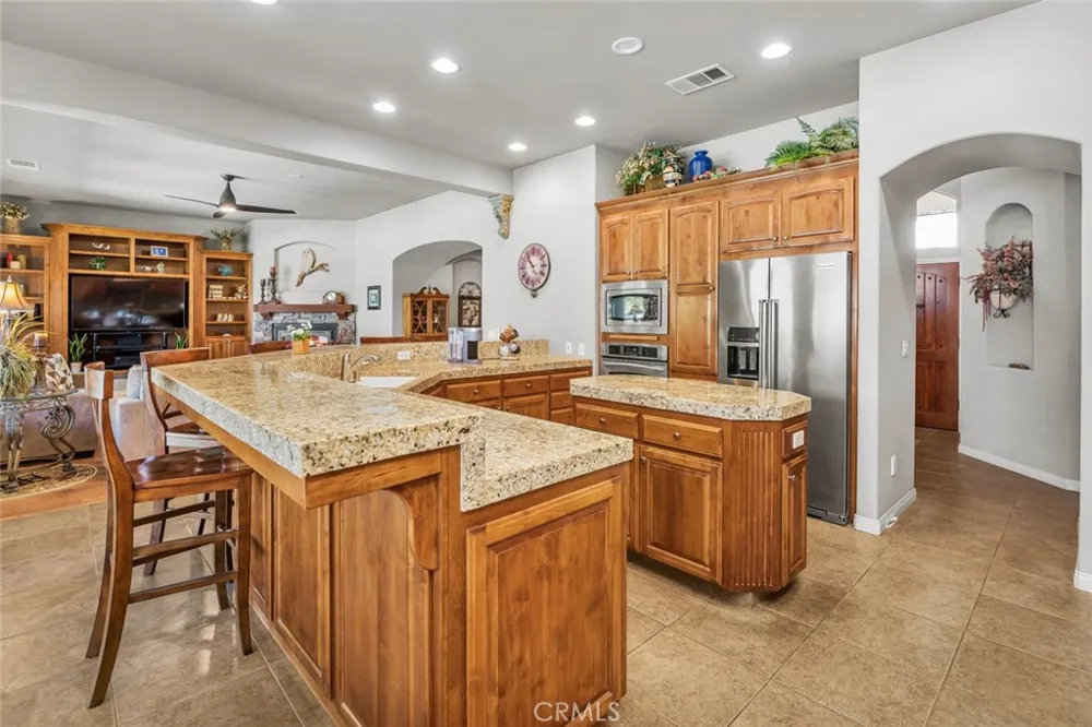 1909 Ordsall Bakersfield, CA 93311