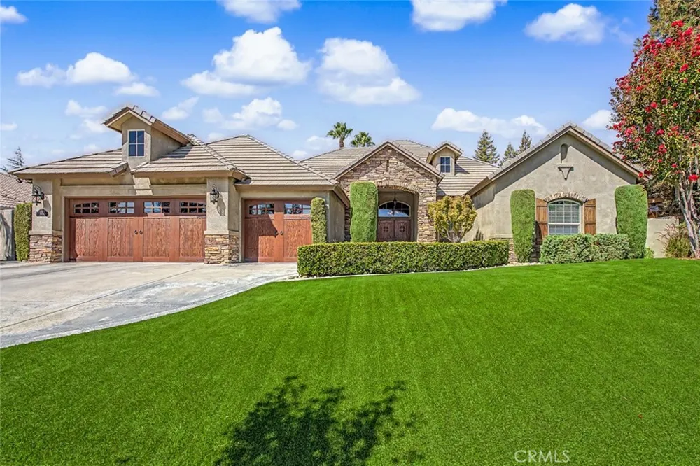 1909 Ordsall Bakersfield, CA 93311